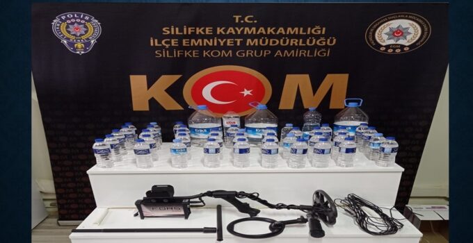 Mersin’de 47 şişe sahte içki ele geçirildi