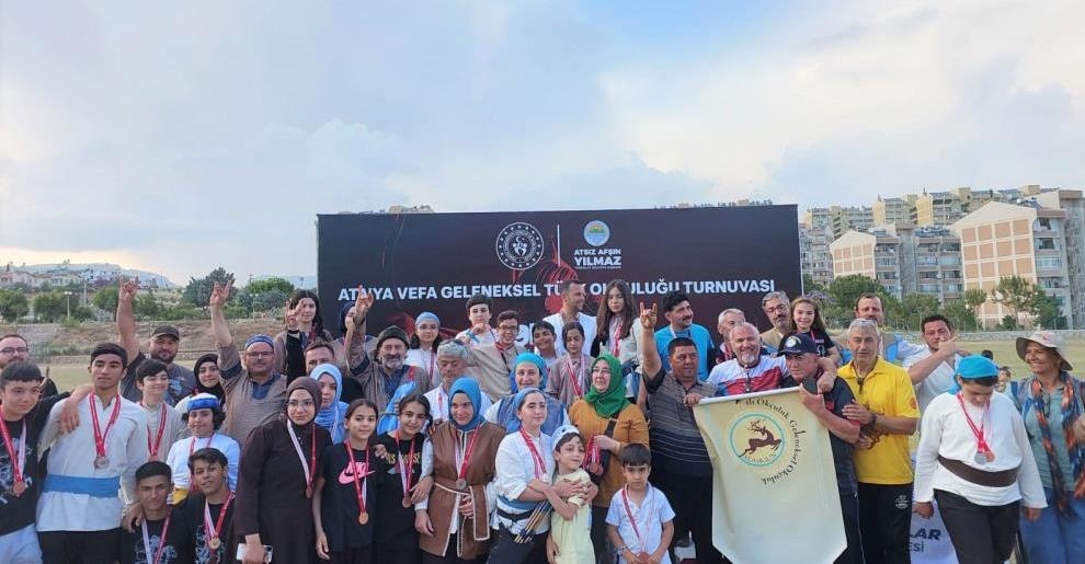 Toroslar’da Ata’ya vefa için Türk Okçuluğu Turnuvası yapıldı